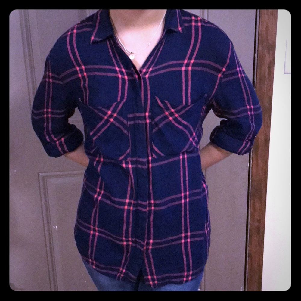 ⭐️4/$25 Express Flannel (S) Petite